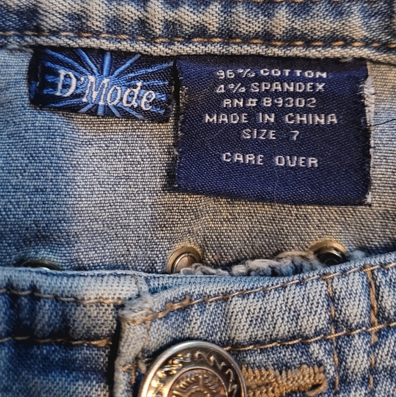 D'Mode Rivet Jeans - Picture 4 of 8